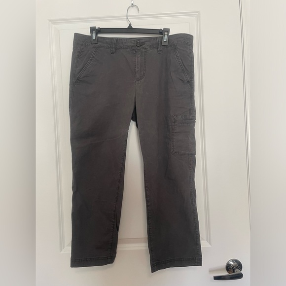 EDDIE BAUER cropped grey-washed cargo pants - Picture 1 of 9